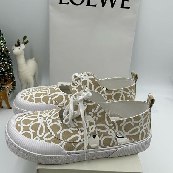 Men’s Loewe canvas sneaker size 45 made in Spain - Picture 6 of 10